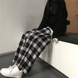 IFOMT Oversize Women Sweatpants Fashion Black Plaid Casual Pants Baggy Elastic Waist Pockets Student Unisex Hip Hop Loose Trousers