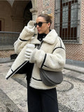 IFOMT Fashion Pu Leather Patchwork Lamb Wool Jacket Women Casual Long Sleeves Zipper Loose Short Coat 2024 New Female High Streetwear