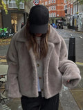 IFOMT Women Fashion Grey Faux Fur Lapel Warm Jackets Oversized Long Sleeve Crop Warm Coat 2024 New Winter Lady Thickened Outerwear