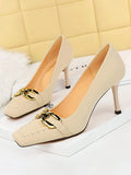 IFOMT Shallow Cut Split-Joint Square-Toe Pumps