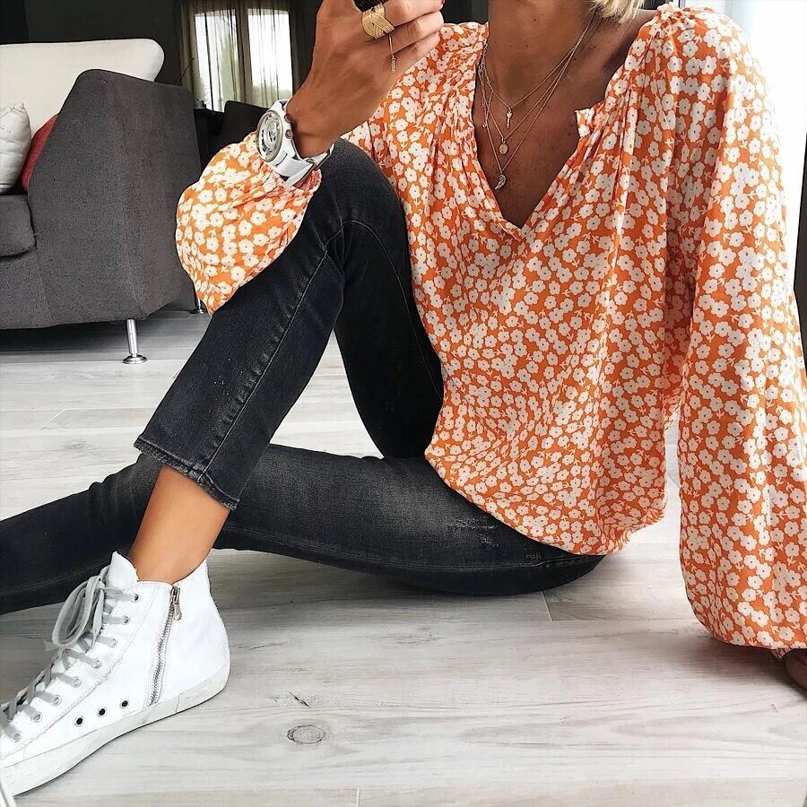 2022 loose women blouse autumn new products women shirts tops fashion casual printing V-neck long-sleeved women blouses