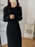IFOMT 2024 New Fashion Elegant Simple Pleated Elastic Long-Sleeved Little Black Dress