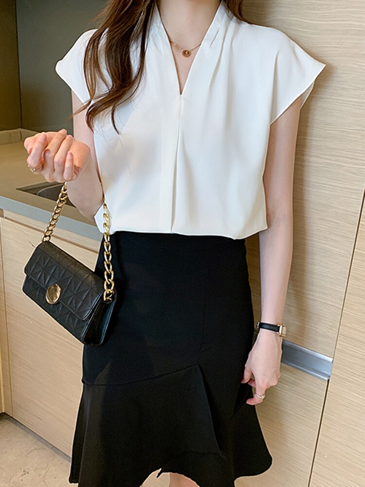 2022 Ifomt Blouse Women White Black Shirts Korean Woman Clothes Short Sleeve Top Chiffon Shirt V-Neck Office Lady Blusas Mujer