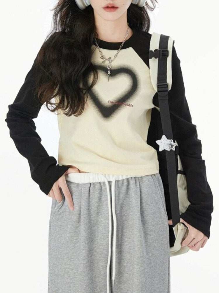 Ifomt Heart Printing T-shirt Women Japanese Harajuku Slim Crop Top Spring Long Sleeve O Neck Tops Korean Fashion Contrast Color Tees